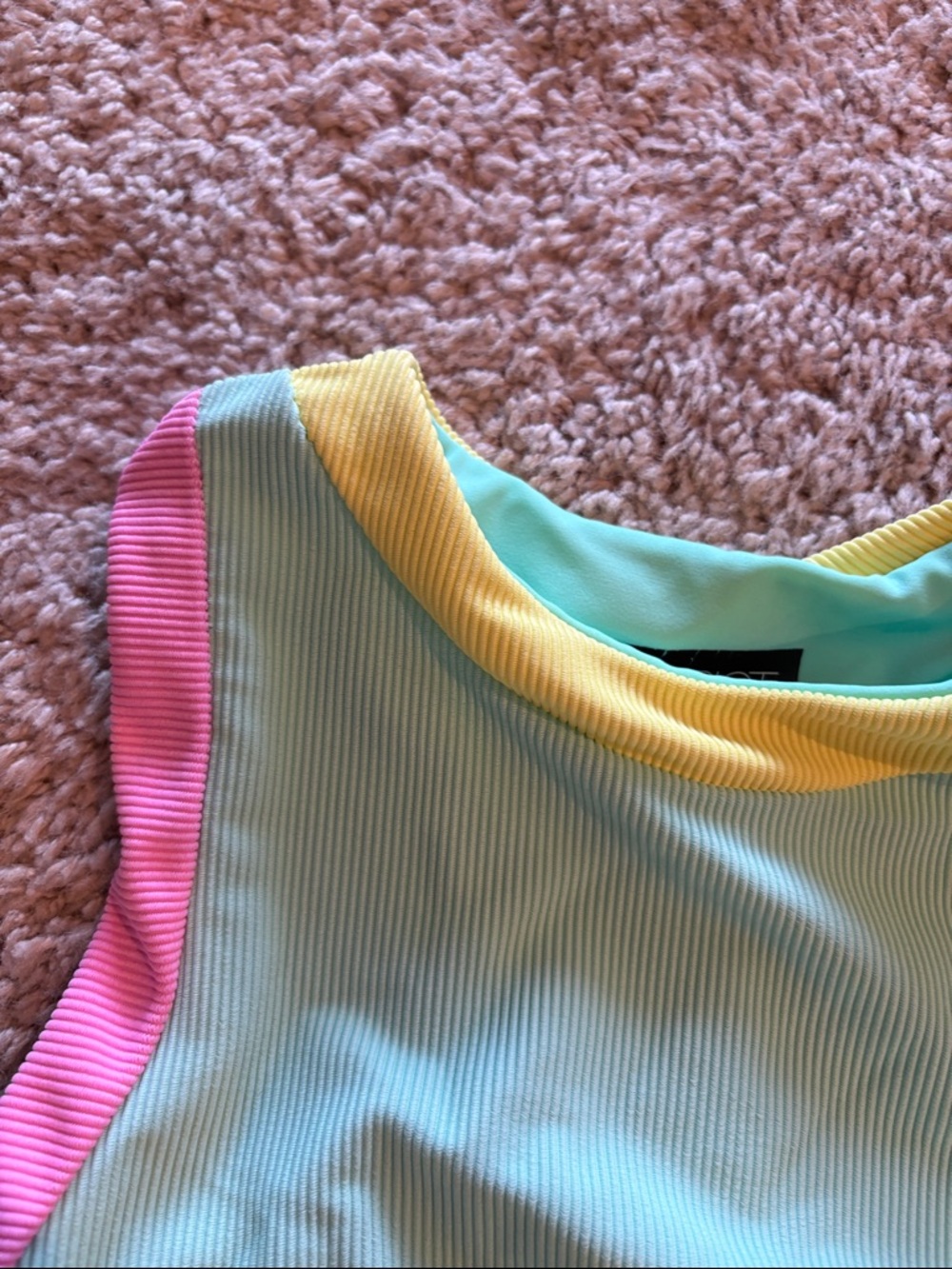 Beach Riot Active Tank - Picture 5 of 6